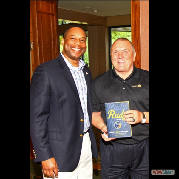 Steve with Daniel -Rudy- Ruettiger from the movie -Rudy